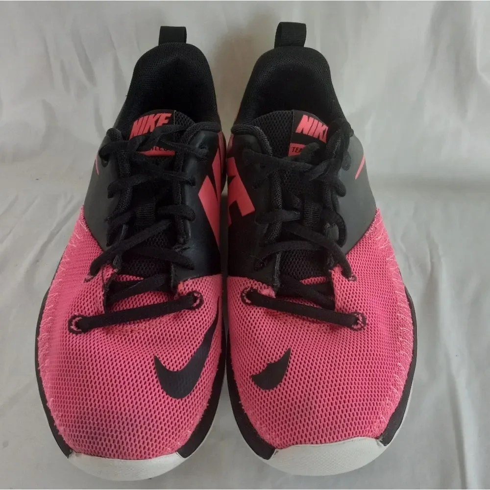 Nike Team Girls Hustle D7 Low Sneakers Black/Racer Pink/White